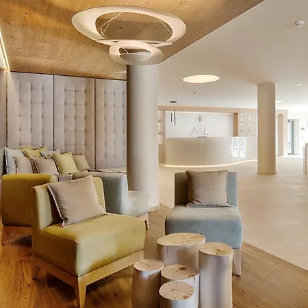 Hotel Lunaris Wellnessresort 5*