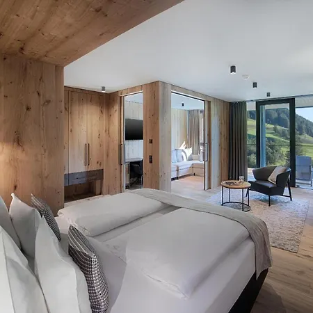 Lunaris Wellnessresort Hotel
