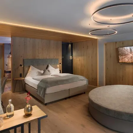 Lunaris Wellnessresort Cadipietra