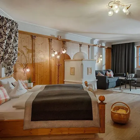 Lunaris Wellnessresort Hotel Cadipietra