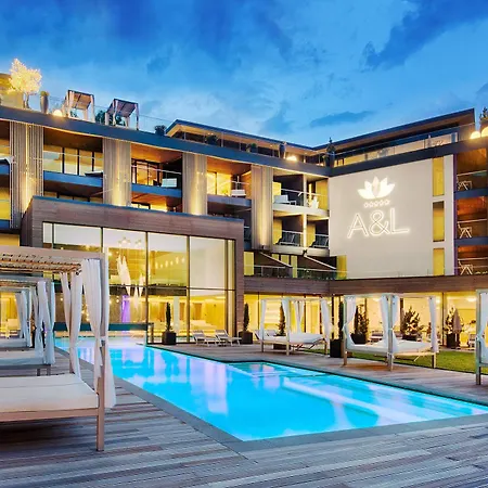 Lunaris Wellnessresort 5*
