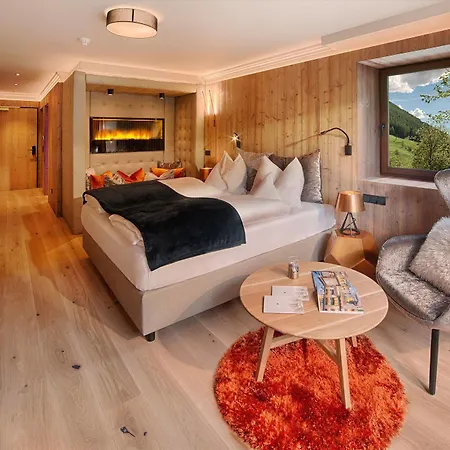 Hotel Lunaris Wellnessresort Cadipietra